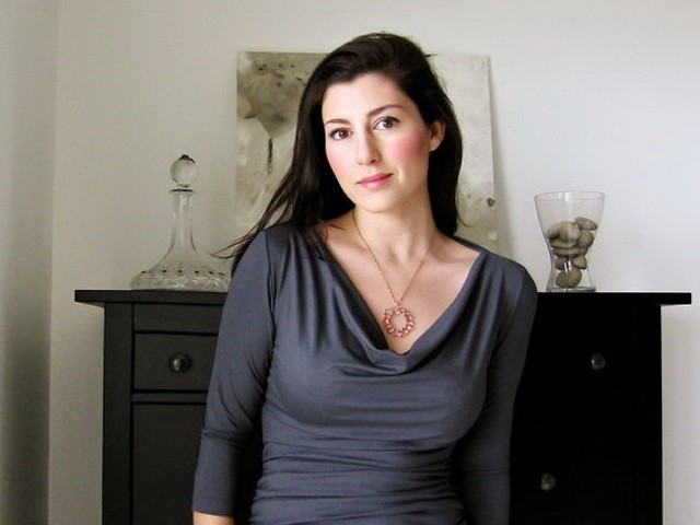 A Goy’s Guide to Dressing for a Rosh Hashanah Invitation