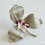 Ruby Coral Vintage Leaf Brooch