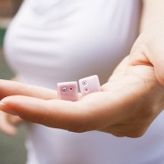 Square stud earrings with rhinestones: pale purple