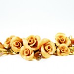 Bridal earrings: cluster earrings with golden pearl roses and golden topaz Swarovski crystals