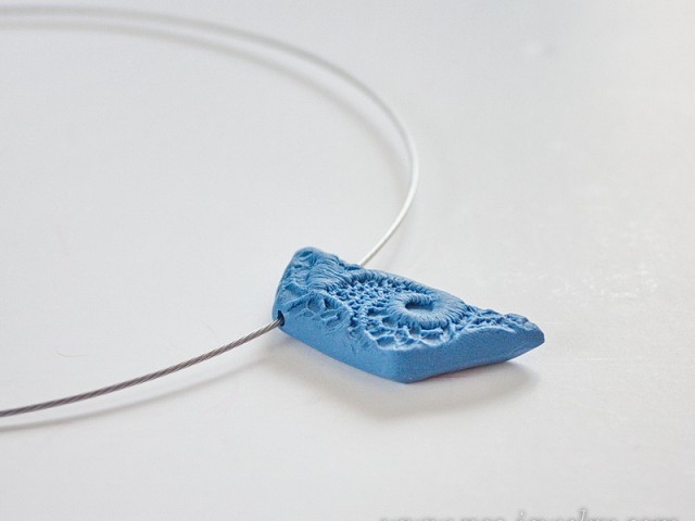 Blue denim lace textured necklace