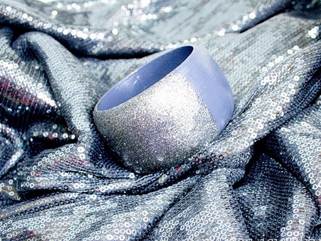 DIY Wooden bangle in heritage blue with silver sparkles