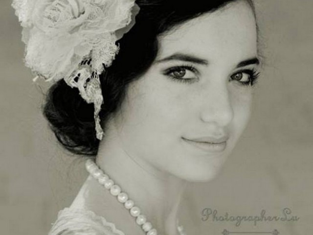 Hand made jewelry and fashion in vintage styled performance