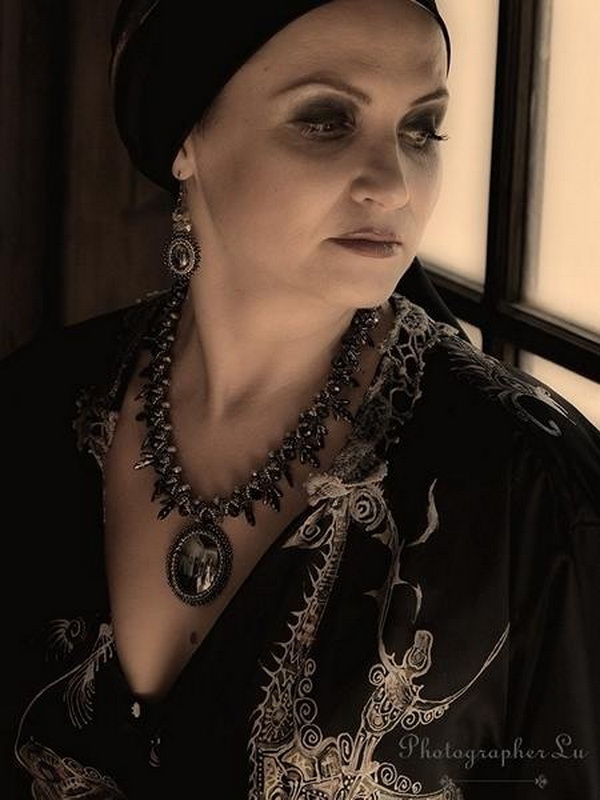 Handmade_jewelry_Israel_roaring_twenties_Lu_Tsi_11