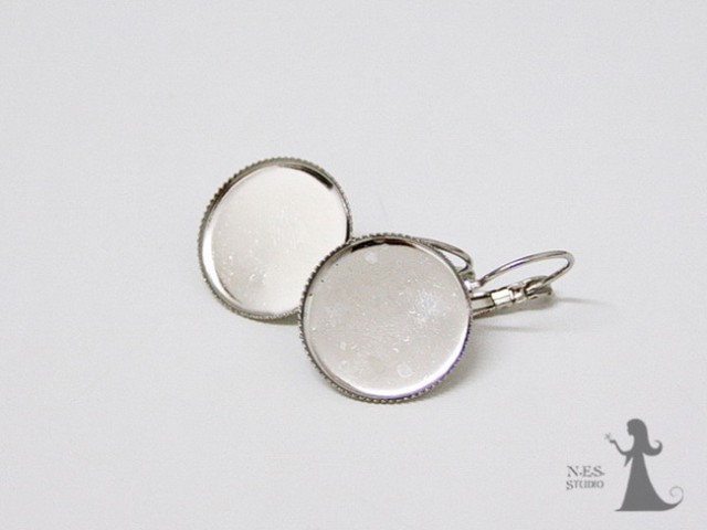 Making jewelry faster with right craft supplies