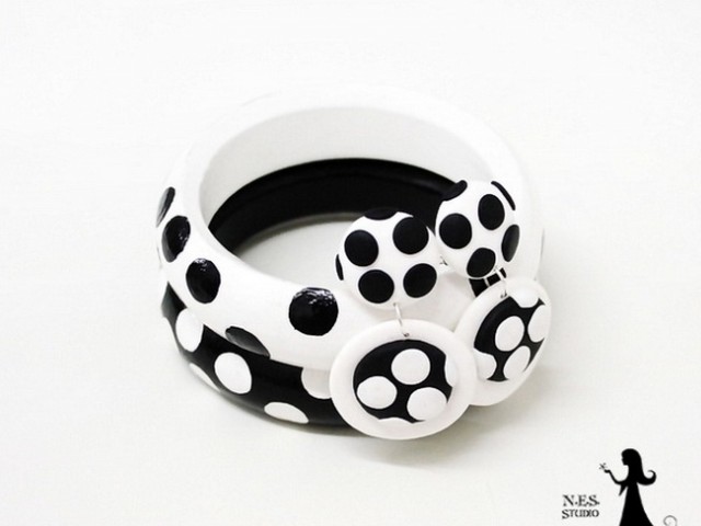 Black and white polka dot clips DIY tutorial