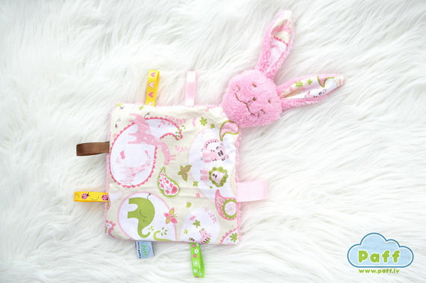 handmade baby goods from Etsy pink rabbit blanket