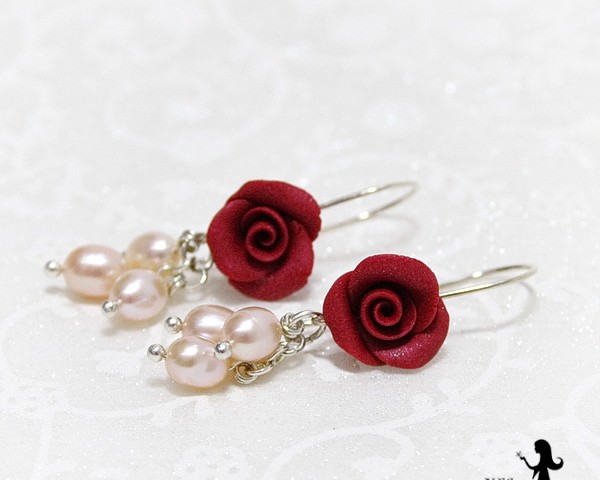 Rose and pearls earrings