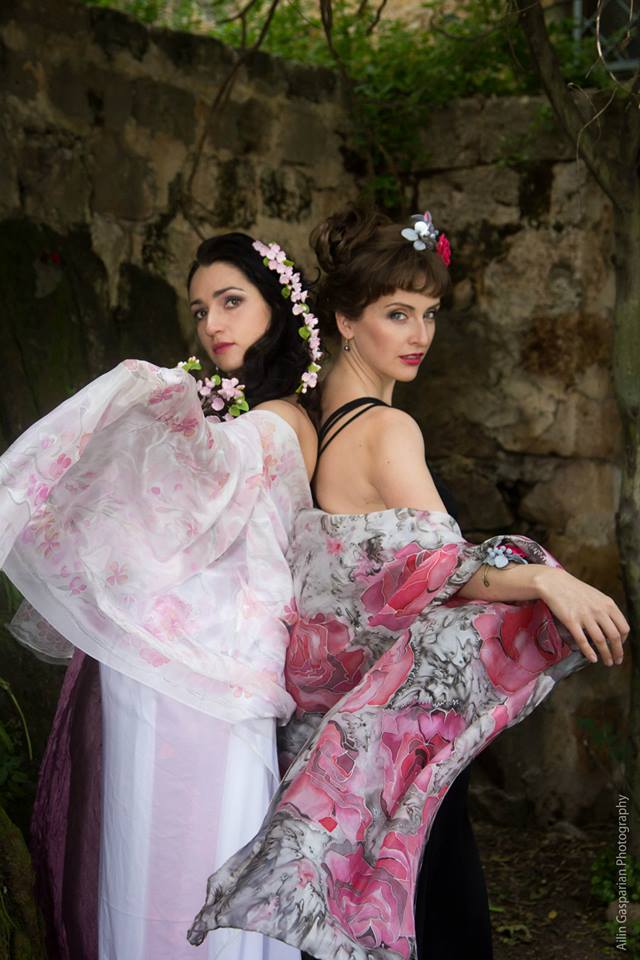 Hand painted silk Flower Women 33